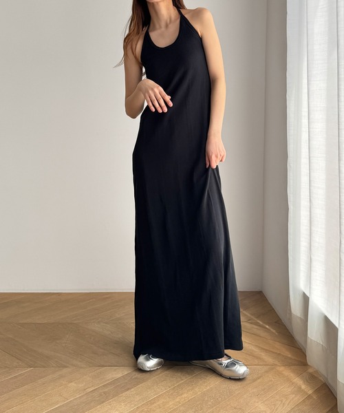 CANAL JEAN(キャナルジーン)の「Miller パネルリブホルターワンピース(ワンピース・レディース・ブラック/ベージュ・ONE SIZE)」の5枚目の写真