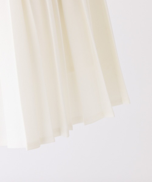 one after another NICE CLAUP（ワンアフターアナザーナイスクラップ）の「プレート付きプリーツミニスカート（スカート・レディース・チャコールグレー/オフホワイト/ベージュ/ネイビー・MEDIUM/SMALL）」の12枚目の写真