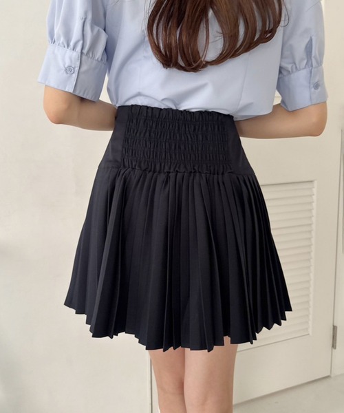 one after another NICE CLAUP（ワンアフターアナザーナイスクラップ）の「プレート付きプリーツミニスカート（スカート・レディース・チャコールグレー/オフホワイト/ベージュ/ネイビー・MEDIUM/SMALL）」の19枚目の写真