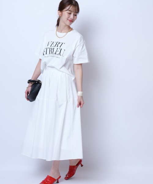 JUSGLITTY(ジャスグリッティー)の「クロップドロゴTシャツ(Tシャツ/カットソー・レディース・ネイビー/モカ/ホワイト/チャコールグレー/ホワイト系その他・2)」の11枚目の写真