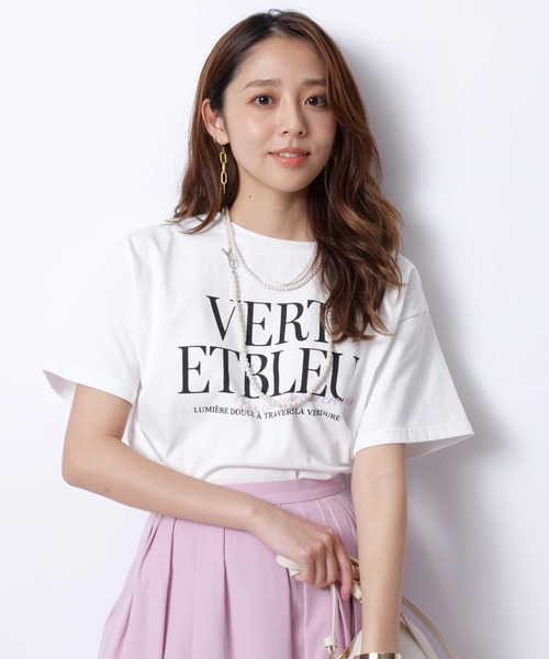 【新品・タグ付き】JUSGLITTY クロップドロゴスウェット 新品・タグ付き】JUSGLITTY クロップドロゴスウェット JUSGLITTY