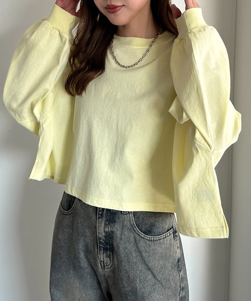apres jour mignon（アプレジュールミニョン）の「袖ボリュームロンT（Tシャツ/カットソー・レディース・ネイビー/レッド/オフホワイト/ピンク/イエロー/ブラック系その他/ナチュラル・SMALL/X-LARGE）」の5枚目の写真