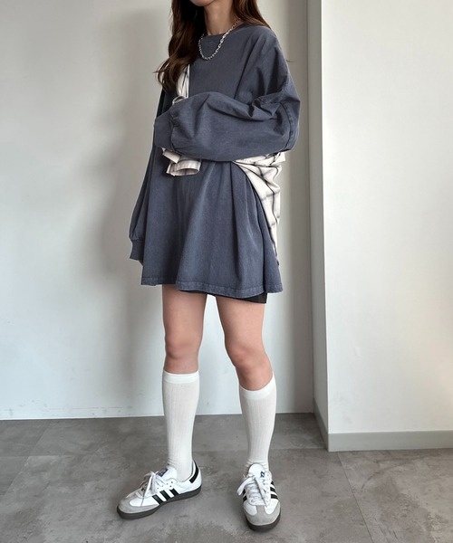 apres jour mignon（アプレジュールミニョン）の「袖ボリュームロンT（Tシャツ/カットソー・レディース・ネイビー/レッド/オフホワイト/ピンク/イエロー/ブラック系その他/ナチュラル・SMALL/X-LARGE）」の14枚目の写真