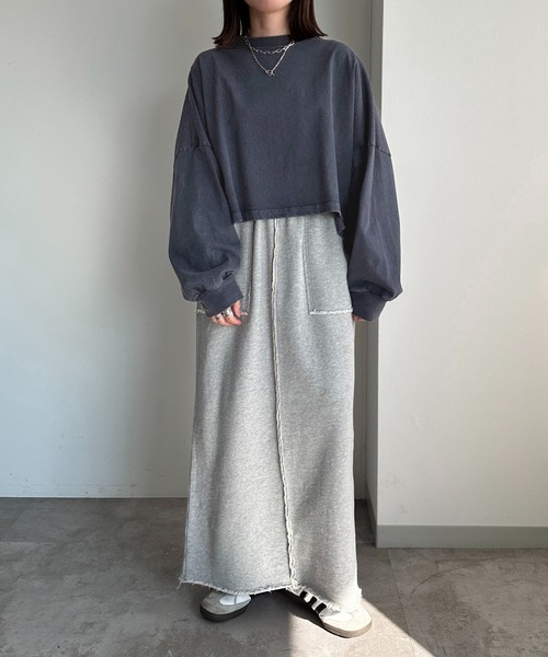 apres jour mignon（アプレジュールミニョン）の「袖ボリュームロンT（Tシャツ/カットソー・レディース・ネイビー/レッド/オフホワイト/ピンク/イエロー/ブラック系その他/ナチュラル・SMALL/X-LARGE）」の8枚目の写真