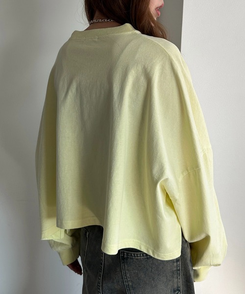 apres jour mignon（アプレジュールミニョン）の「袖ボリュームロンT（Tシャツ/カットソー・レディース・ネイビー/レッド/オフホワイト/ピンク/イエロー/ブラック系その他/ナチュラル・SMALL/X-LARGE）」の18枚目の写真