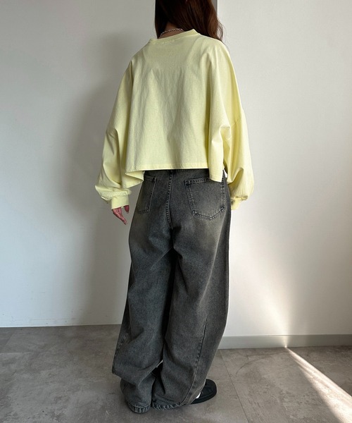 apres jour mignon（アプレジュールミニョン）の「袖ボリュームロンT（Tシャツ/カットソー・レディース・ネイビー/レッド/オフホワイト/ピンク/イエロー/ブラック系その他/ナチュラル・SMALL/X-LARGE）」の21枚目の写真