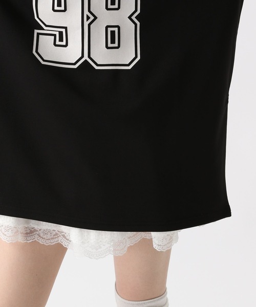 FOREVER 21(フォーエバー トゥエンティーワン)の「【2025SS】レースナンバリングTシャツ(Tシャツ/カットソー・レディース・イエロー/ブラック/ブルー・FREE)」の18枚目の写真