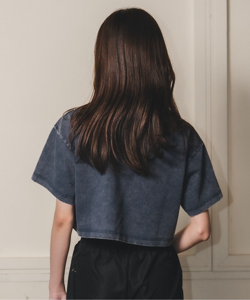 madrepadre(マドレパドレ)の「ヴィンテージウォッシュピグメントダイクロップドTシャツ(Tシャツ/カットソー・レディース・ネイビー/パープル/ブラック・MEDIUM/LARGE)」の17枚目の写真