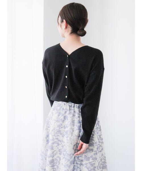 Te chichi TERRASSE（テチチテラス）の「金釦前後2WAYカーディガン（カーディガン/ボレロ・レディース・グリーン/ブルー/ピンク/ブラック・F）」の5枚目の写真