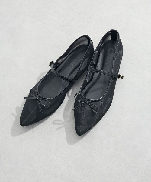 Green Parks(グリーンパークス)の「RUPIS. メッシュポインテッドメリージェーン(パンプス・レディース・シルバー/ブラック・S/M/L/XS/XL)」の2枚目の写真