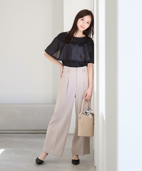 Andemiu(アンデミュウ)の「イソザイラッフルカット325575(Tシャツ/カットソー・レディース・ブラック/オフホワイト/ネイビー・FREE)」の12枚目の写真
