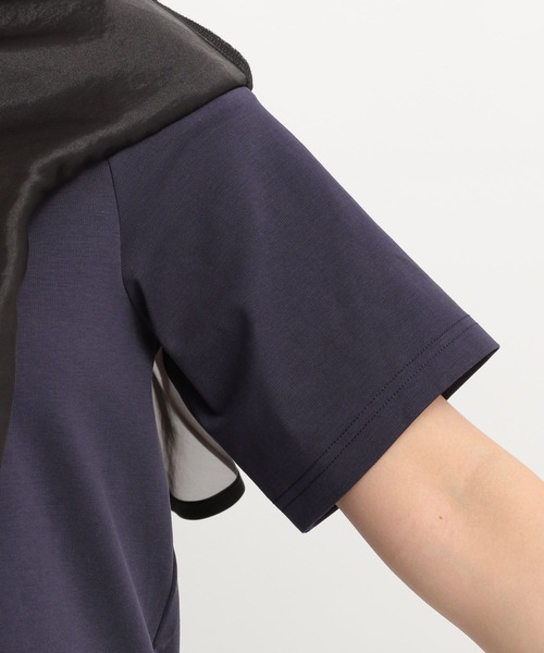 Andemiu(アンデミュウ)の「イソザイラッフルカット325575(Tシャツ/カットソー・レディース・ブラック/オフホワイト/ネイビー・FREE)」の9枚目の写真