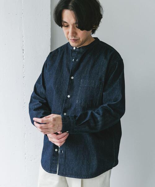 URBAN RESEARCH DOORS（アーバンリサーチドアーズ）の「デニムバンドカラーシャツ（シャツ/ブラウス・メンズ・ブルー/ワンウォッシュ/グレー/ブラック・MEDIUM/LARGE）」の19枚目の写真