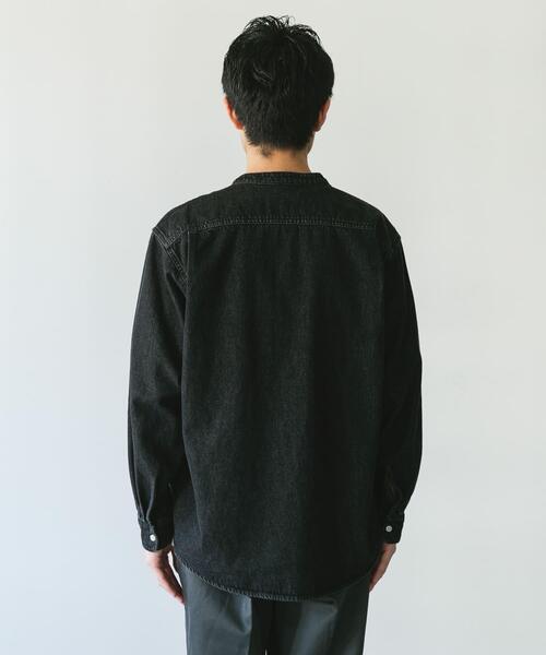 URBAN RESEARCH DOORS（アーバンリサーチドアーズ）の「デニムバンドカラーシャツ（シャツ/ブラウス・メンズ・ブルー/ワンウォッシュ/グレー/ブラック・MEDIUM/LARGE）」の9枚目の写真