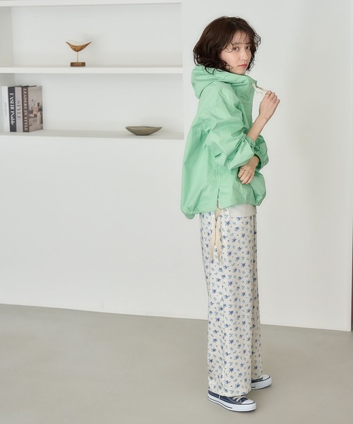 studio CLIP（スタディオクリップ）の「《days》アノラックプルオーバー（ブルゾン・レディース・アイボリー/ブルー/ライトグリーン・FREE）」の21枚目の写真