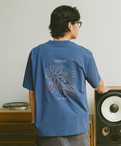 RAGEBLUE(レイジブルー)の「フラワー刺繍/オーバーサイズTシャツ(Tシャツ/カットソー・メンズ・オフホワイト/ブルー/ブラック/ベージュ・MEDIUM/LARGE)」の21枚目の写真