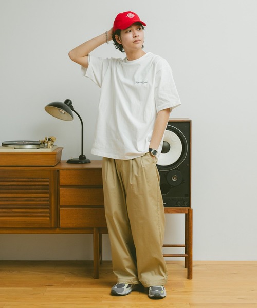 RAGEBLUE(レイジブルー)の「フラワー刺繍/オーバーサイズTシャツ(Tシャツ/カットソー・メンズ・オフホワイト/ブルー/ブラック/ベージュ・MEDIUM/LARGE)」の5枚目の写真