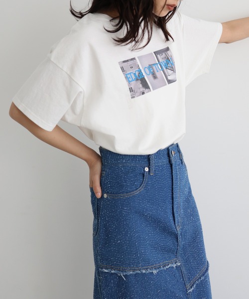hellam(へラム)の「ネオンロゴフォトプリントTシャツ(Tシャツ/カットソー・レディース・ホワイト×グリーン/ホワイト×ブルー/ホワイト×イエロー・FREE)」の5枚目の写真