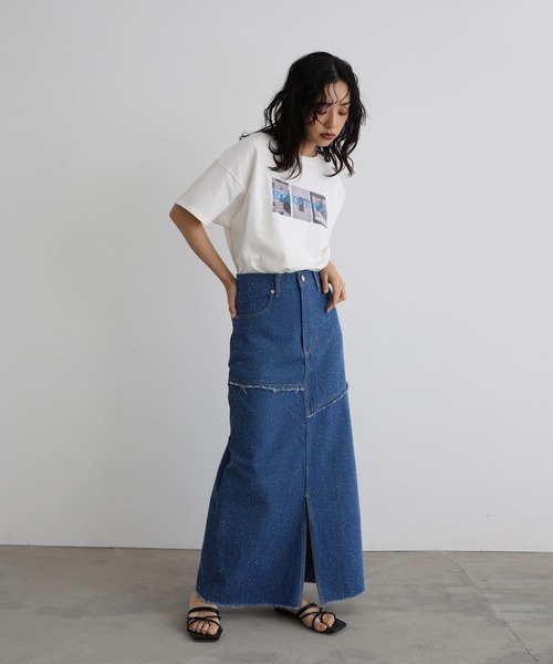 hellam(へラム)の「ネオンロゴフォトプリントTシャツ(Tシャツ/カットソー・レディース・ホワイト×グリーン/ホワイト×ブルー/ホワイト×イエロー・FREE)」の6枚目の写真