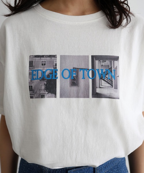 hellam(へラム)の「ネオンロゴフォトプリントTシャツ(Tシャツ/カットソー・レディース・ホワイト×グリーン/ホワイト×ブルー/ホワイト×イエロー・FREE)」の7枚目の写真