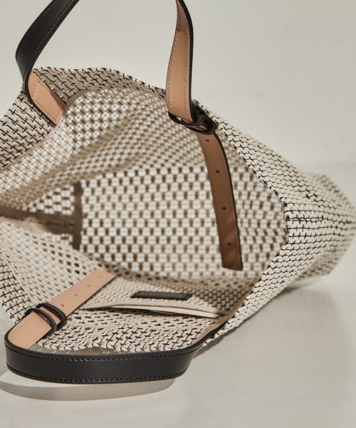 MARY AL TERNA（メアリオルターナ）の「【MARY AL TERNA/メアリオルターナ】GAP TOTE BAG/トートバッグ（トートバッグ・レディース・ブラック/ライトグレー/ブラック系その他2・FREE）」の16枚目の写真