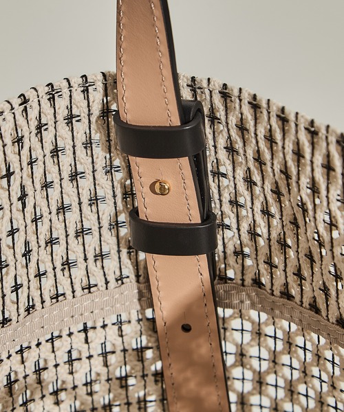 MARY AL TERNA（メアリオルターナ）の「【MARY AL TERNA/メアリオルターナ】GAP TOTE BAG/トートバッグ（トートバッグ・レディース・ブラック/ライトグレー/ブラック系その他2・FREE）」の14枚目の写真