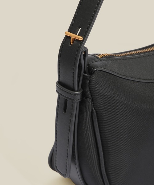 ROPE'(ロペ)の「【E'POR】C BAG Mini【撥水】【超軽量】(ハンドバッグ・レディース・ブラック/カーキ・FREE)」の6枚目の写真