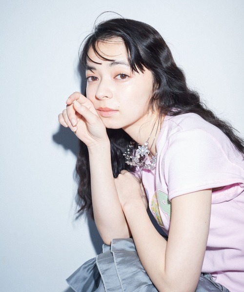 FURFUR（ファーファー）の「【上國料萌衣コラボ】1999アップリケTシャツ（Tシャツ/カットソー・レディース・ホワイト/ブラック/ピンク・FREE）」の5枚目の写真