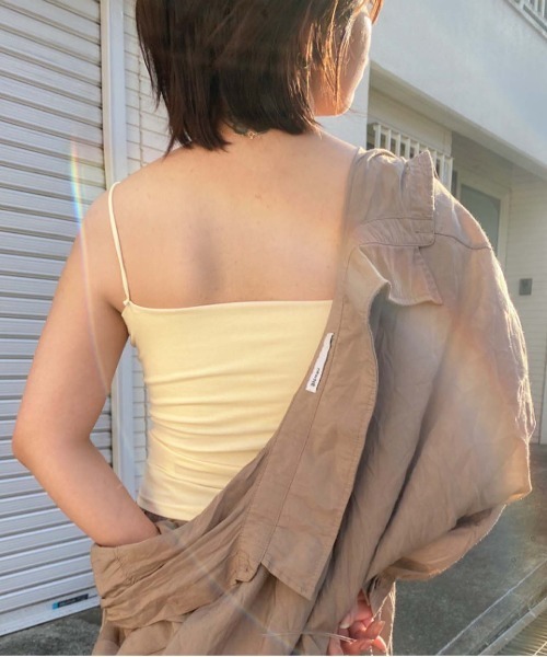 FINEnough(ファインナフ)の「サイドシャーリングパッド付キャミソール(キャミソール・レディース・ブラック/アイボリー/グレー/チャコールグレー/ホワイト/ブラウン/ピンク/イエロー/ベージュ・FREE)」の16枚目の写真