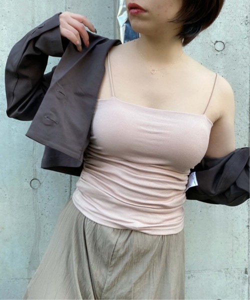 FINEnough(ファインナフ)の「サイドシャーリングパッド付キャミソール(キャミソール・レディース・ブラック/アイボリー/グレー/チャコールグレー/ホワイト/ブラウン/ピンク/イエロー/ベージュ・FREE)」の22枚目の写真