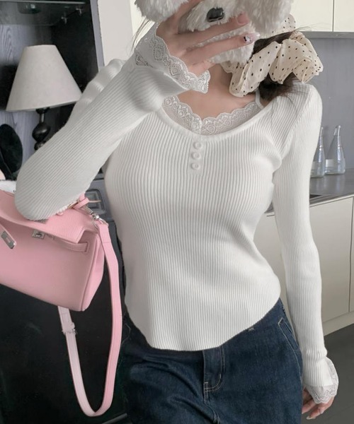 Miniministore（ミニミニストア）の「レイヤードニットトップス レース切替え（ニット/セーター・レディース・ピンク/ライトイエロー/アイボリー/ブラック/ホワイト・FREE）」の7枚目の写真