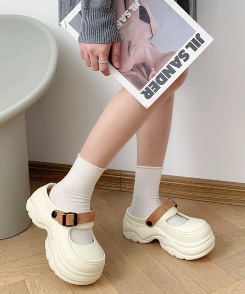 Teem Store（チームストア）の「ボリュームソールストラップ 厚底EVAサンダル（サンダル・レディース・ホワイト/ブラック/ベージュ/ホワイト系・S/M/L）」の9枚目の写真