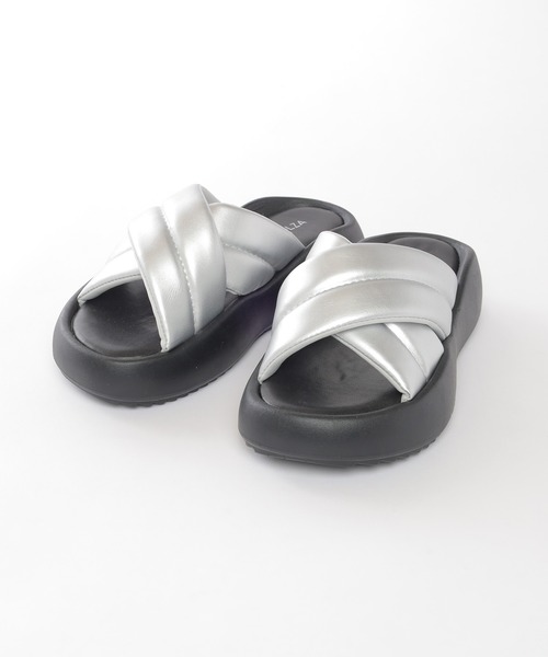 Honeys（ハニーズ）の「パデッドサンダル（サンダル・レディース・アイボリー/ブラック/シルバー・L/LL/M/S）」の17枚目の写真