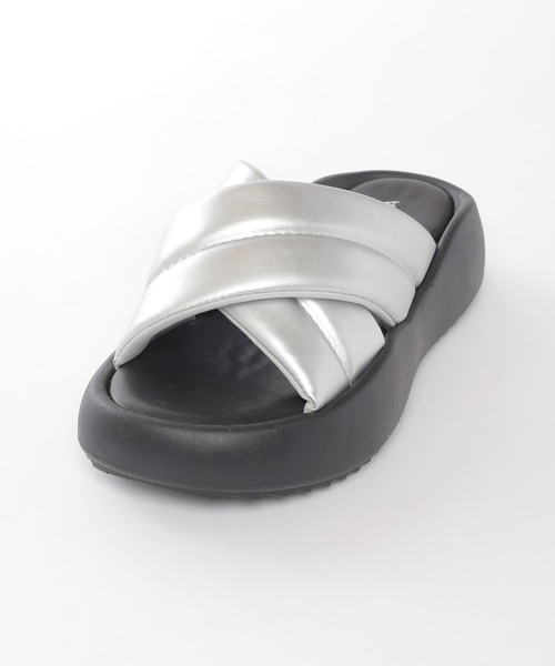 Honeys（ハニーズ）の「パデッドサンダル（サンダル・レディース・アイボリー/ブラック/シルバー・L/LL/M/S）」の18枚目の写真