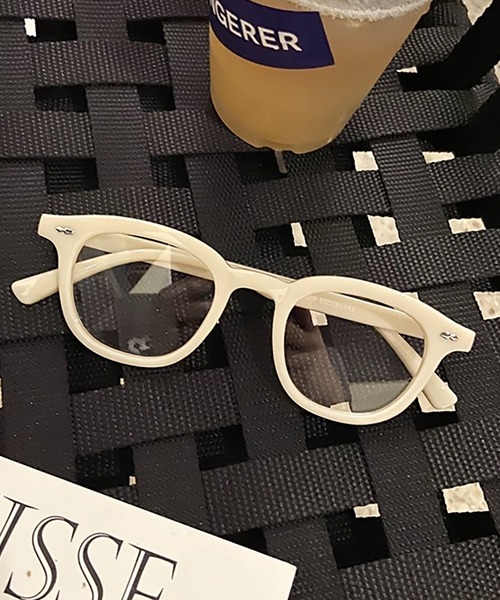 Bifrost（ビフレスト）の「ウェリントン クリアレンズファッションメガネ 伊達めがね（メガネ・レディース・ブラック/モカ/ブラウン/アイボリー・FREE）」の3枚目の写真