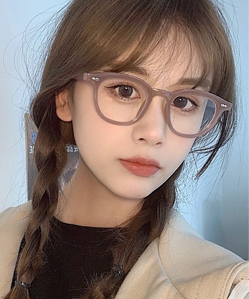 Bifrost（ビフレスト）の「ウェリントン クリアレンズファッションメガネ 伊達めがね（メガネ・レディース・ブラック/モカ/ブラウン/アイボリー・FREE）」の12枚目の写真