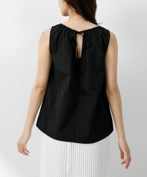 F by ROSSO(エフバイロッソ)の「F by ROSSO 撥水ナイロンプルオーバー(Tシャツ/カットソー・レディース・ブラック/アイボリー/ブラウン・FREE)」の14枚目の写真