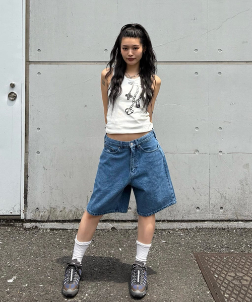 Oriens JOURNAL STANDARD（オリエンス ジャーナルスタンダード）の「チャームグラフィック タンクトップ（タンクトップ・レディース・ブラック/ホワイト・FREE）」の9枚目の写真