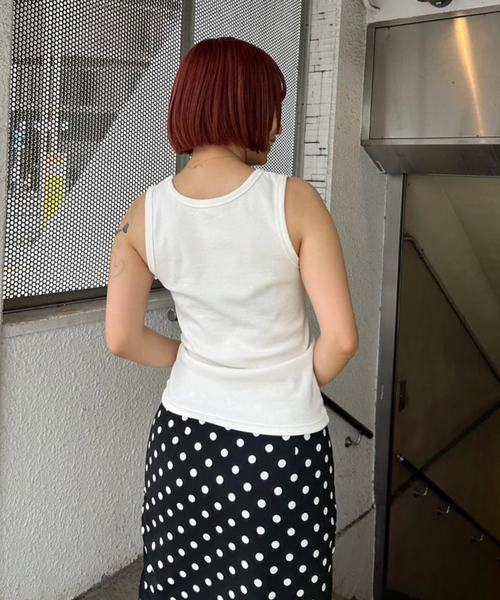 Oriens JOURNAL STANDARD（オリエンス ジャーナルスタンダード）の「チャームグラフィック タンクトップ（タンクトップ・レディース・ブラック/ホワイト・FREE）」の14枚目の写真