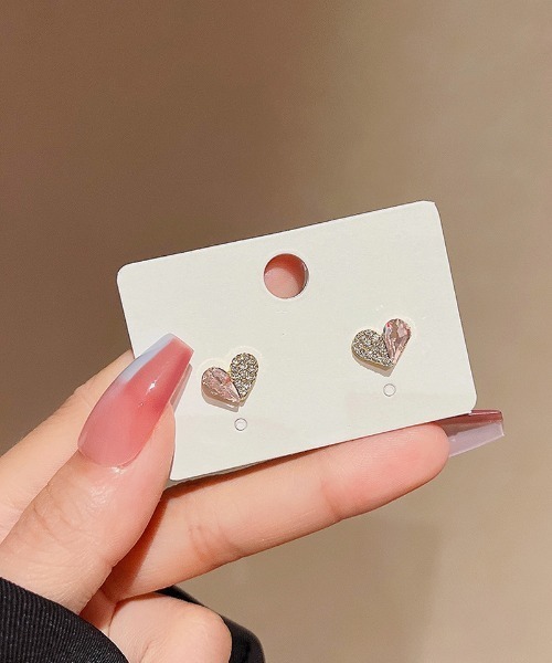 shoppinggo(ショッピングゴー)の「ピアス ピンクハート 可愛いピアス(ピアス(片耳用)・レディース・ゴールド/ピンク・FREE)」の9枚目の写真