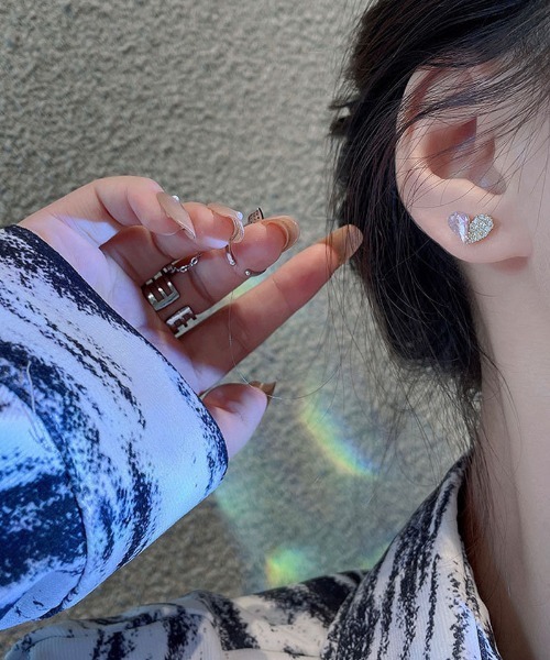 shoppinggo(ショッピングゴー)の「ピアス ピンクハート 可愛いピアス(ピアス(片耳用)・レディース・ゴールド/ピンク・FREE)」の3枚目の写真