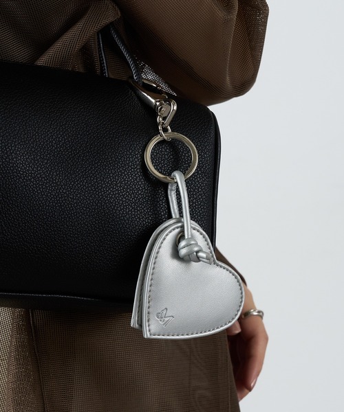 セール】【＆MyuQ】HEART MIRROR ハートミラーキーホルダー