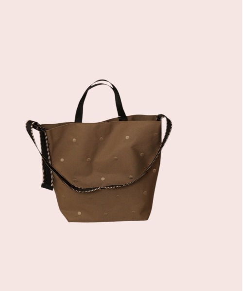 cache cache(カシュ カシュ)の「cachecache カシュカシュ ドットナイロン2wayバッグ(ショルダーバッグ・レディース・ライトグレー/ブラック/アイボリー/ダークグレー/グリーン/チョコ・FREE)」の17枚目の写真