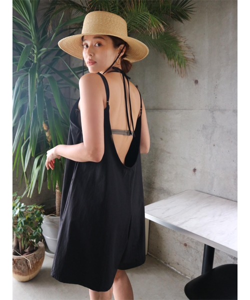 TRUNC(トランクエイティーエイト)の「Waterlike Layered Rompers(サロペット/オーバーオール・レディース・アイボリー/ブラック/ネイビー・FREE)」の21枚目の写真