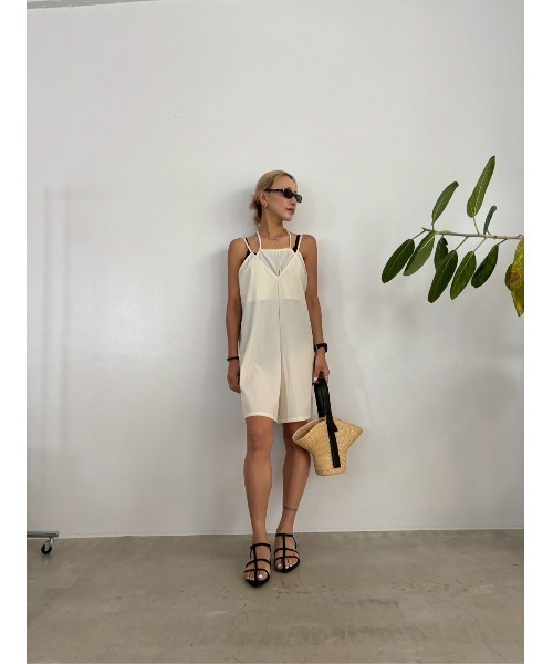 TRUNC(トランクエイティーエイト)の「Waterlike Layered Rompers(サロペット/オーバーオール・レディース・アイボリー/ブラック/ネイビー・FREE)」の7枚目の写真