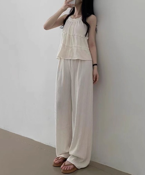 ホワイトフリルセットアップ MA*RS】【2点SET】クロス刺繍3段フリルセットアップ - WHT