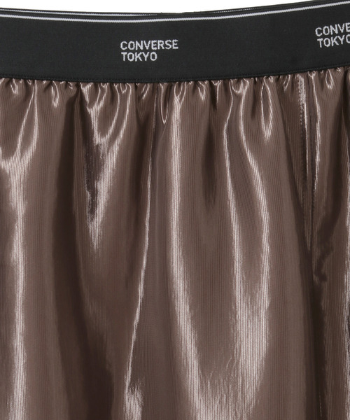 CONVERSE TOKYO(コンバーストウキョウ)の「WAIST LOGO SHINY SHEER SKIRT(スカート・レディース・ベージュ/カーキ/ブラック・FREE)」の13枚目の写真