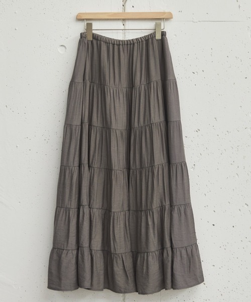 Doux archives(ドゥアルシーヴ)の「ギャザーティアードスカート(スカート・レディース・グレー/サックスブルー/ブラウン・FREE)」の2枚目の写真