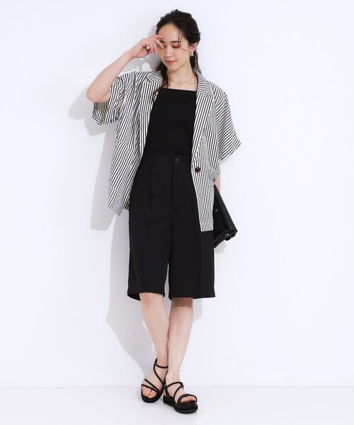 Cutie Blonde（キューティーブロンド）の「【S-LL】大人のための 麻調タックハーフパンツ（その他パンツ・レディース・ブラック/ナチュラル・04/01/02/03）」の5枚目の写真