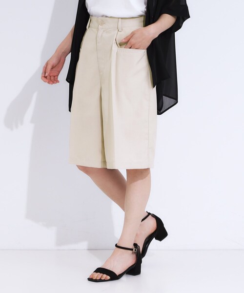 Cutie Blonde（キューティーブロンド）の「【S-LL】大人のための 麻調タックハーフパンツ（その他パンツ・レディース・ブラック/ナチュラル・04/01/02/03）」の8枚目の写真